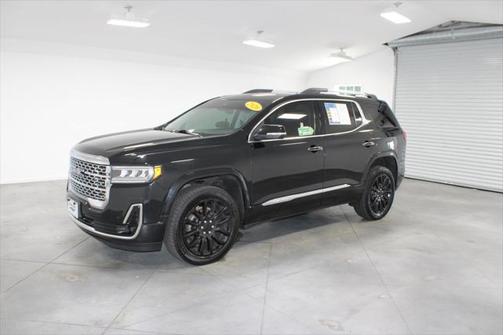 2020 GMC Acadia Denali