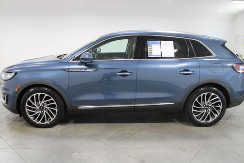 Blue Diamond Metallic 2019 Lincoln Nautilus Reserve