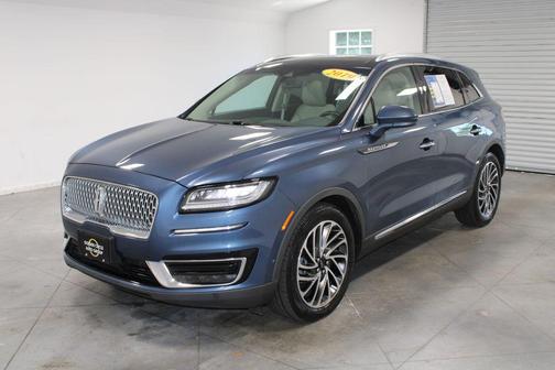 Blue Diamond Metallic 2019 Lincoln Nautilus Reserve
