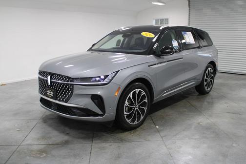 2024 Lincoln Nautilus Reserve