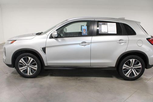 2024 Mitsubishi Outlander Sport SE