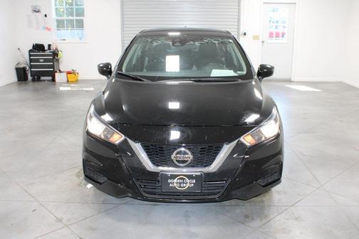 2022 Nissan Versa 1.6 SV
