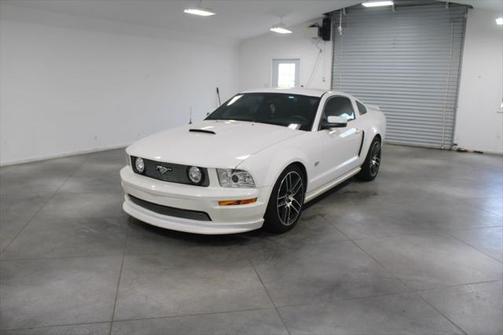 2008 Ford Mustang GT Deluxe