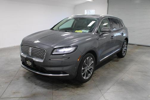 2023 Lincoln Nautilus Reserve