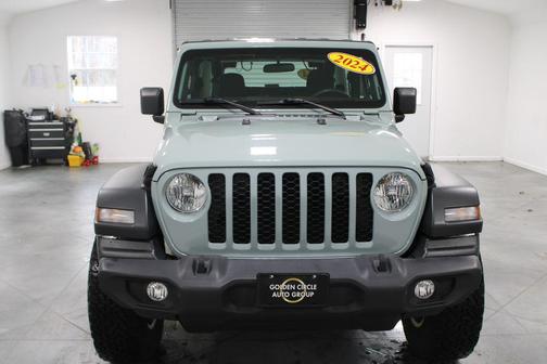 2024 Jeep Wrangler Sport