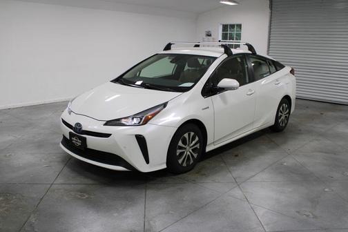 2019 Toyota Prius LE