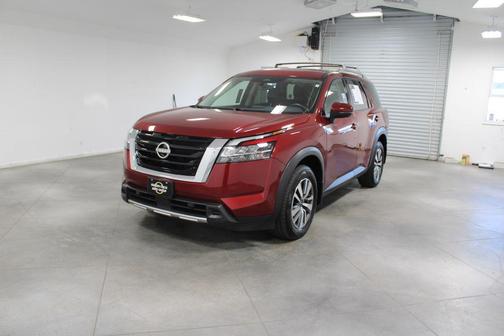 2024 Nissan Pathfinder SL FWD