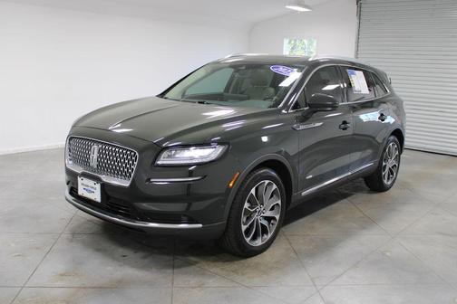 2023 Lincoln Nautilus Reserve