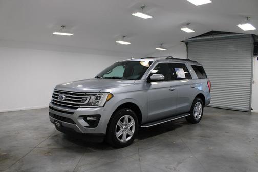 Iconic Silver Metallic 2020 Ford Expedition XLT