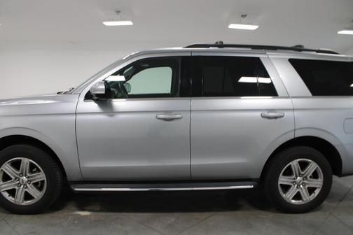 Iconic Silver Metallic 2020 Ford Expedition XLT