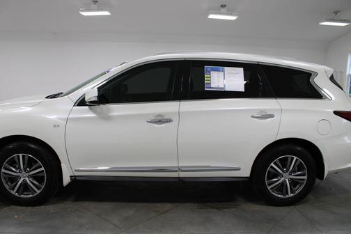 Majestic White 2019 INFINITI QX60 Luxe