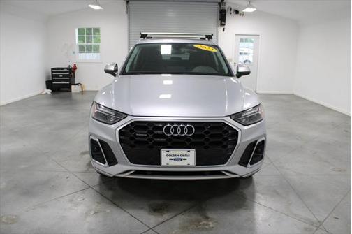 2022 Audi Q5 45 S line Premium