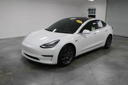 2020 Tesla Model 3 Standard Range Plus