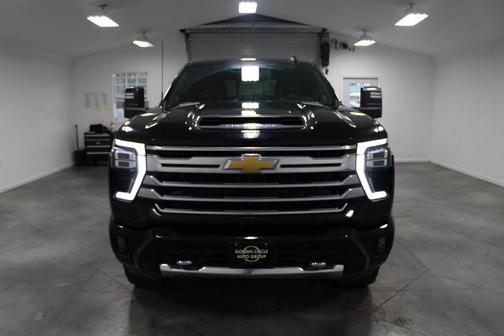 2024 Chevrolet Silverado 2500 High Country