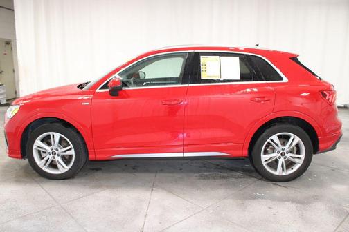 2023 Audi Q3 45 S line Premium Plus