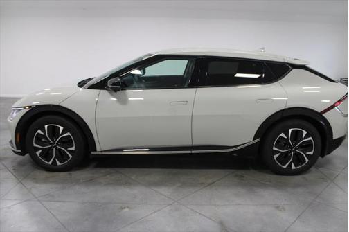 2023 Kia EV6 Wind