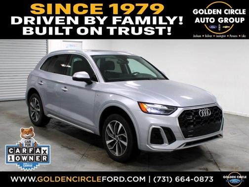 Mythos Black Metallic 2024 Audi Q5 45 S line Premium Plus