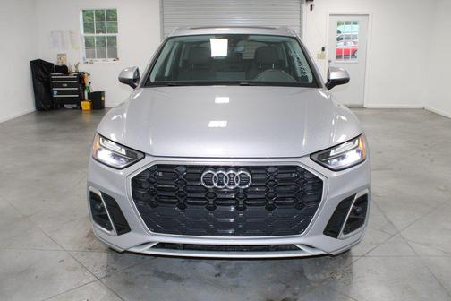 Mythos Black Metallic 2024 Audi Q5 45 S line Premium Plus