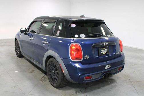 Deep Blue Metallic 2016 MINI Hardtop Cooper S