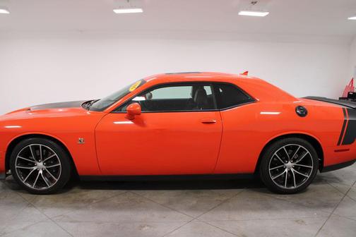 2016 Dodge Challenger R/T Scat Pack