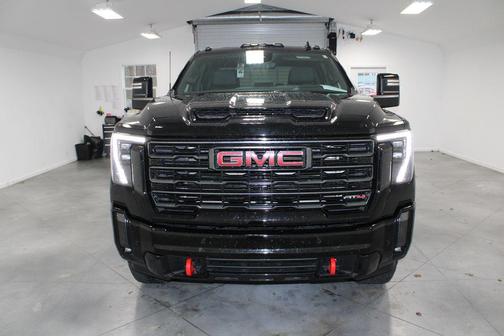 2024 GMC Sierra 2500 AT4