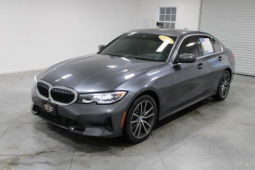 2019 BMW 330 xDrive