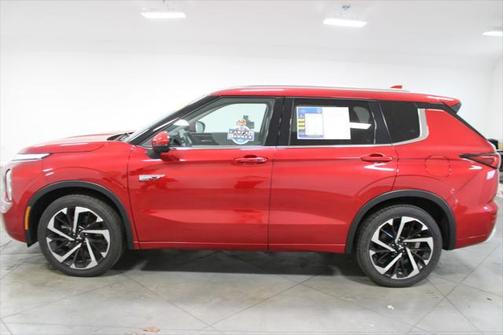 2023 Mitsubishi Outlander PHEV SEL
