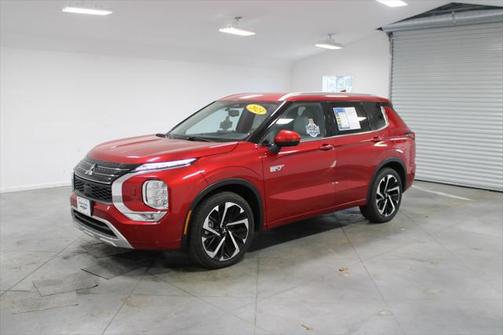 2023 Mitsubishi Outlander PHEV SEL