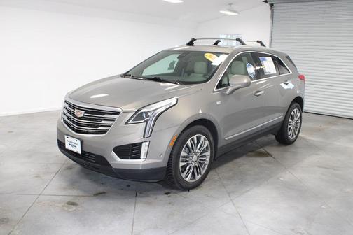 2018 Cadillac XT5 Premium Luxury