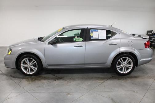 2013 Dodge Avenger SE V6
