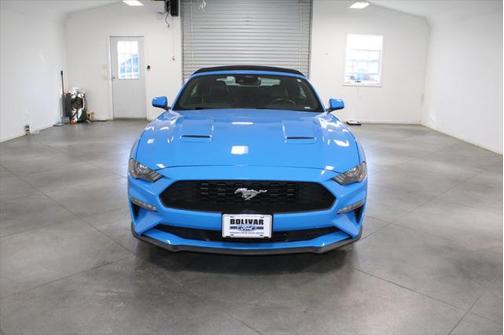 2022 Ford Mustang EcoBoost Premium