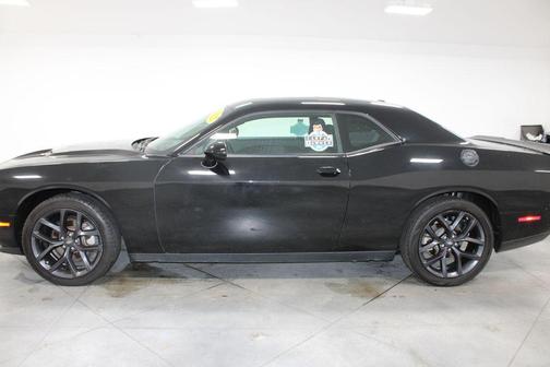 2022 Dodge Challenger SXT