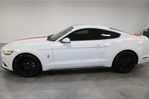 2017 Ford Mustang EcoBoost