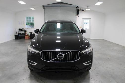 Onyx Black Metallic 2020 Volvo XC60 T5 Inscription