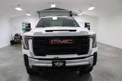 Summit White 2024 GMC Sierra 2500 Pro