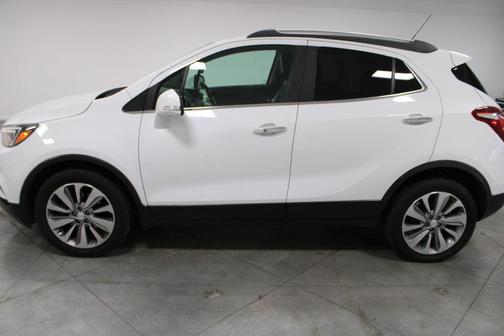 Summit White 2019 Buick Encore Base