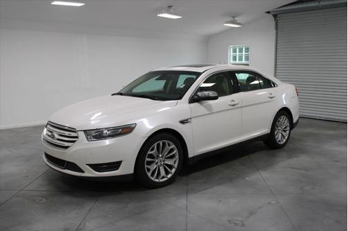 2019 Ford Taurus Limited