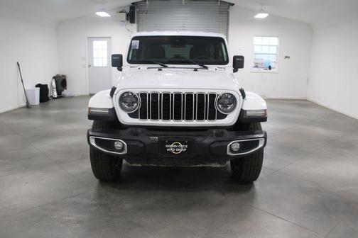 2024 Jeep Wrangler 4-Door Sahara 4x4