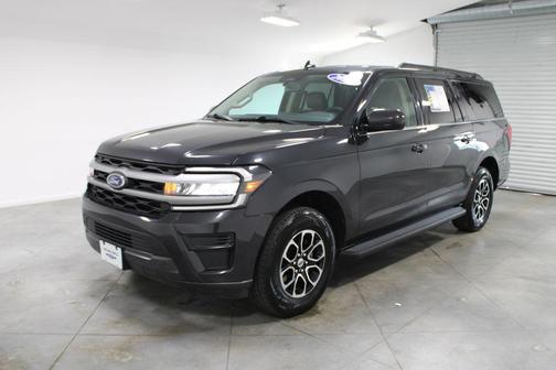 Dark Matter Gray Metallic 2024 Ford Expedition Max XLT