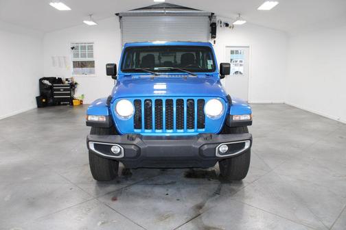2022 Jeep Gladiator Sport S