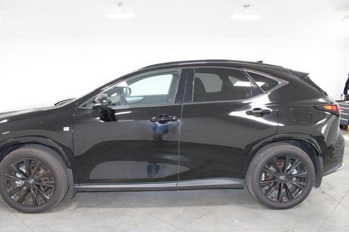 Obsidian 2025 Lexus NX 450h+ F SPORT Handling