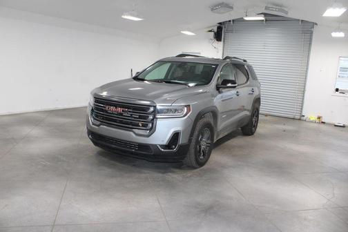 2023 GMC Acadia AWD AT4