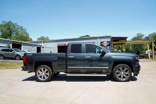 Graphite Metallic 2017 Chevrolet Silverado 1500 LTZ