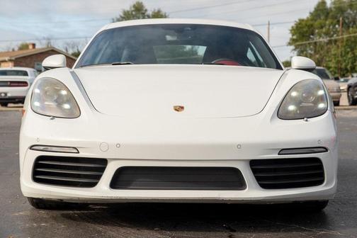 2017 Porsche 718 Cayman S