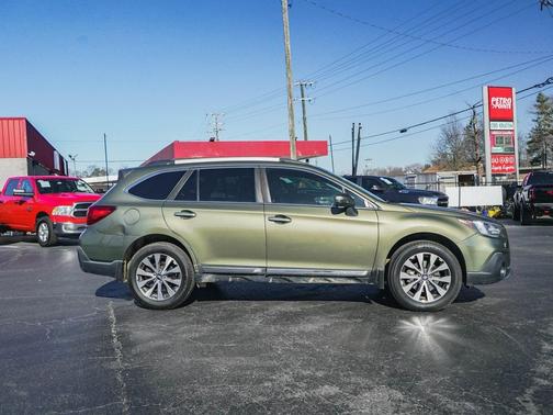 2019 Subaru Outback 2.5i Touring