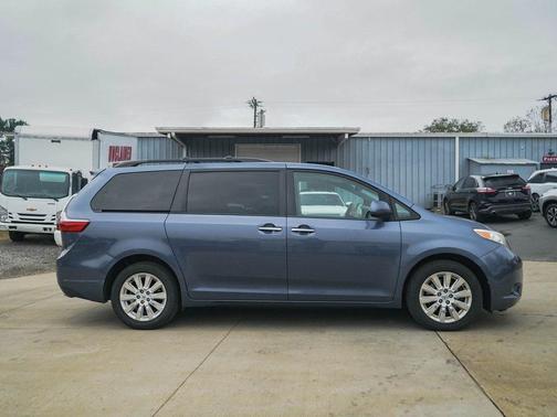 2015 Toyota Sienna Limited