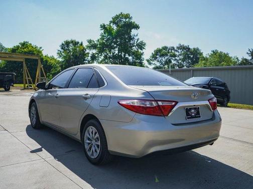 2017 Toyota Camry XLE