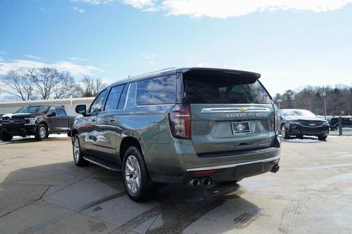 2023 Chevrolet Suburban Premier