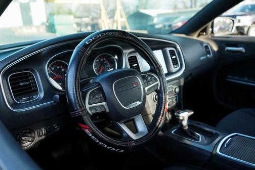 2016 Dodge Charger SXT
