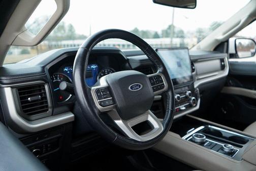 2023 Ford Expedition Max XLT
